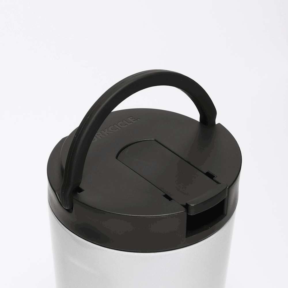 disney-kids-cup-t2 Kids_Cup_28_0906b7b6-4acf-4cb6-8c0d-d15f57c40b85.gif