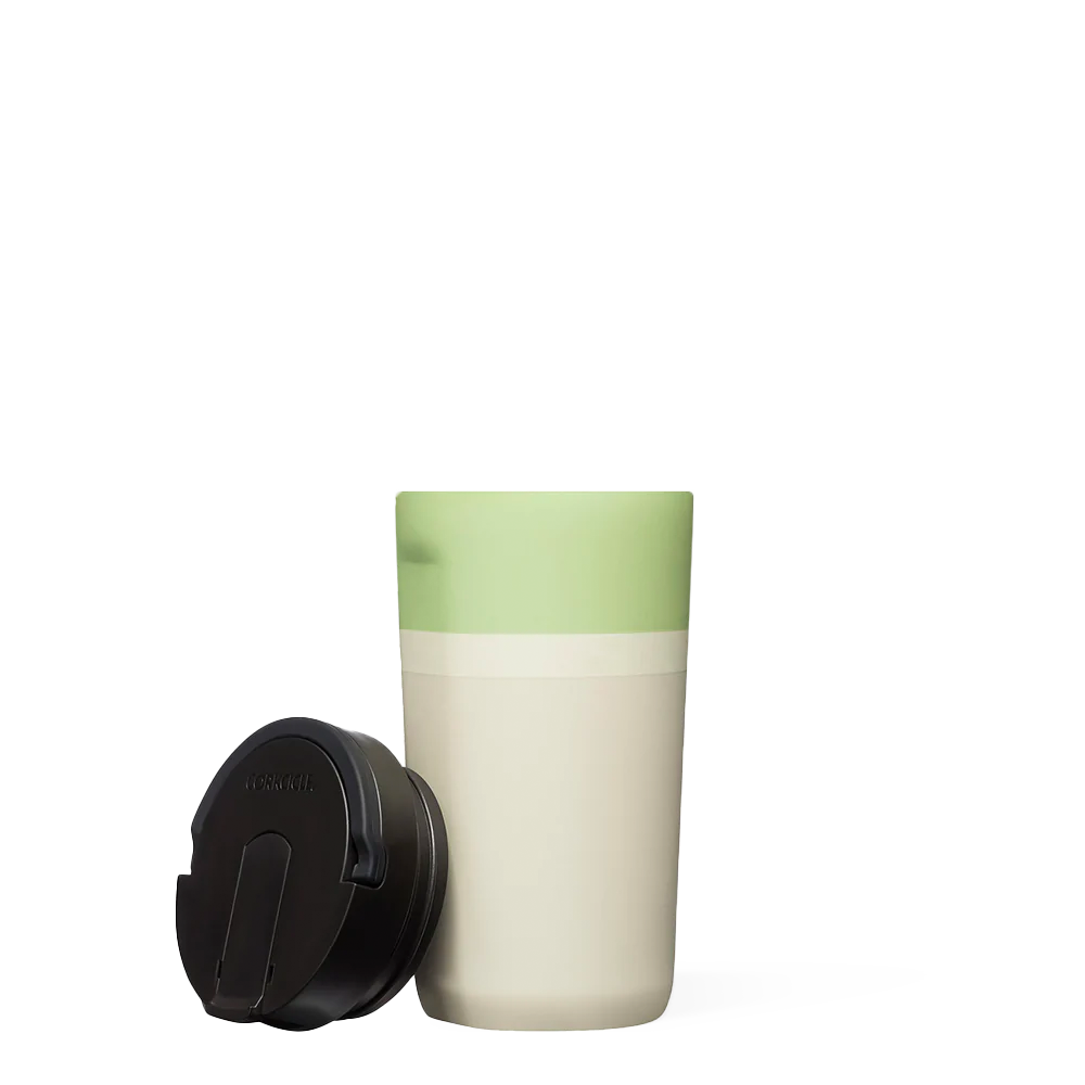 star-warstm-kids-cup-v7 0b29a0bde323--grogu-kids-cup-product-lid-off.png