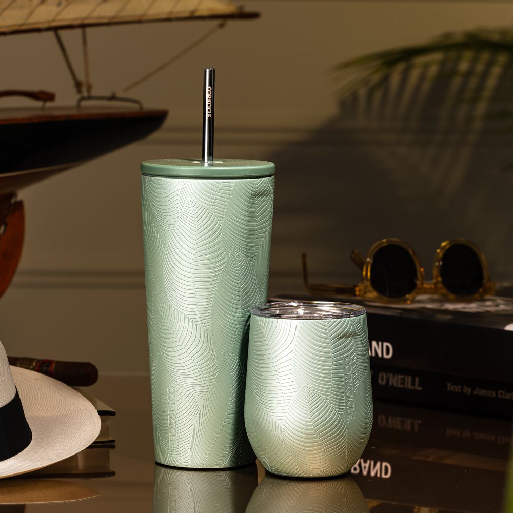 classic-stemless-f1 1f35d1237fee--CanopyGroveLifestyle-2.png