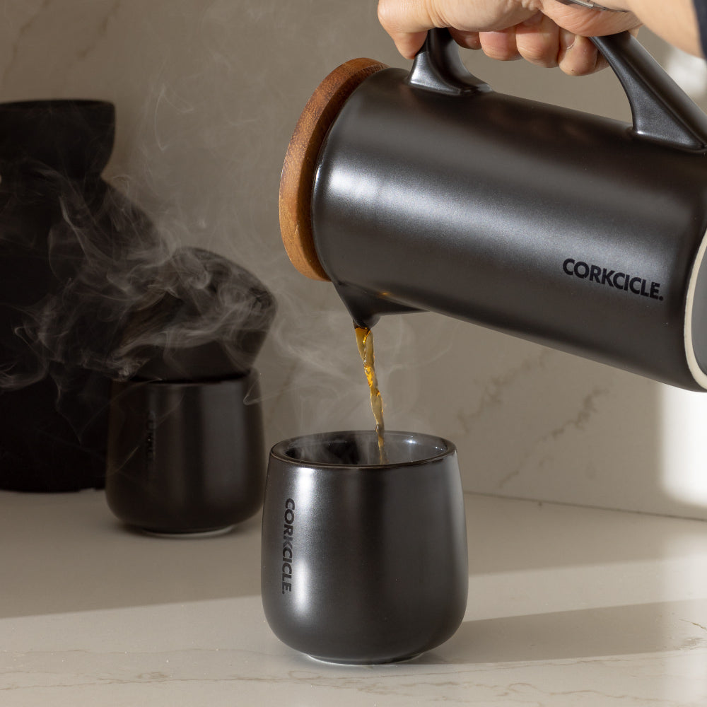 cafe-cups-h7 60e7af654ef9--cafe-cup-lifestyle1.jpg