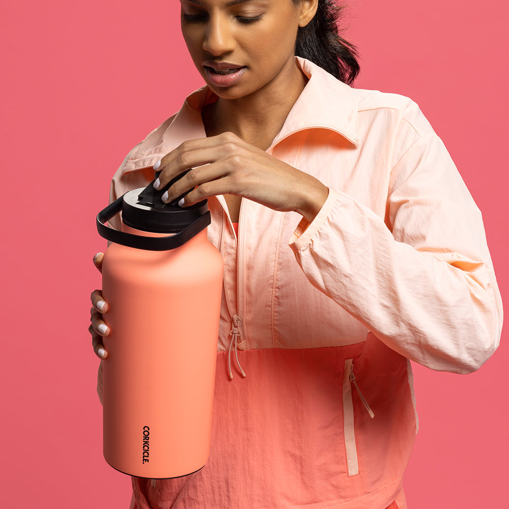series-a-sport-jug-o9 968dacb42298--05.png