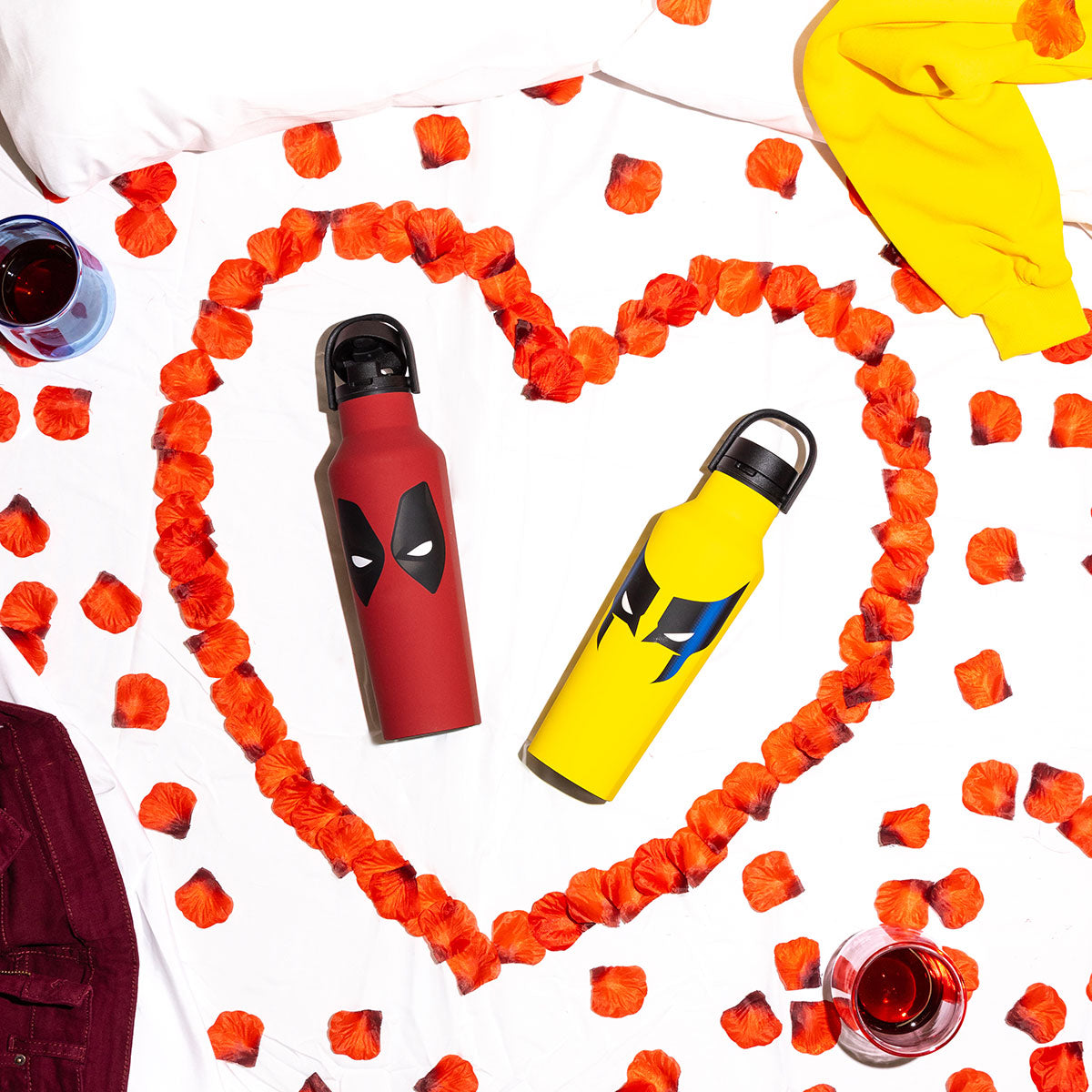 deadpool-and-wolverine-drinkware-s3 a7afce7e71cf--DeadpoolWolverine-PDPLifestyle2.jpg