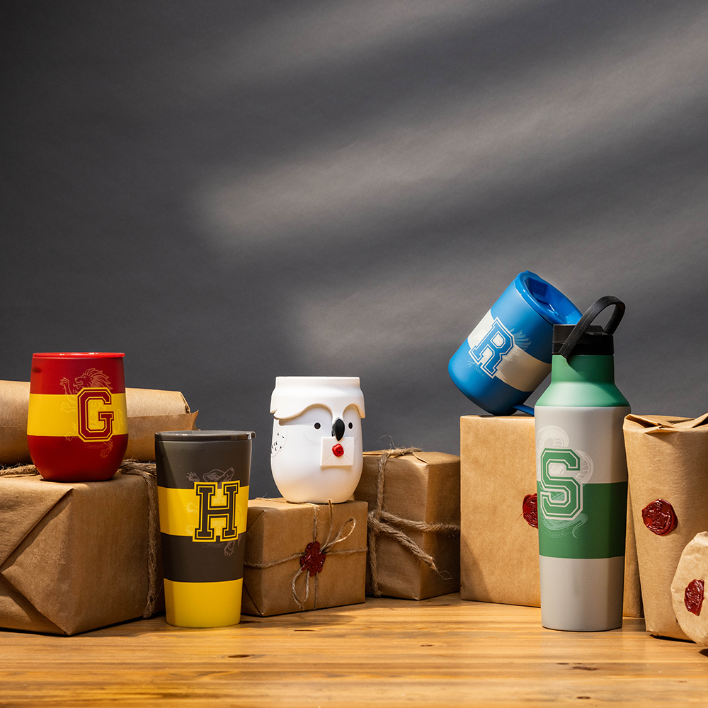 harry-potter-stemless-h0 a9455084e5c4--Hedwig-Lifestyle-2.png